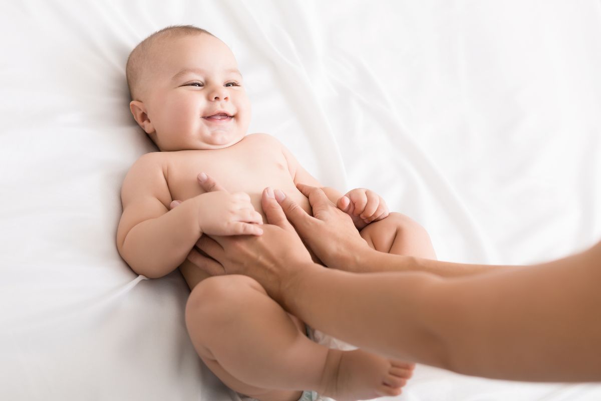Baby handling education for new parents